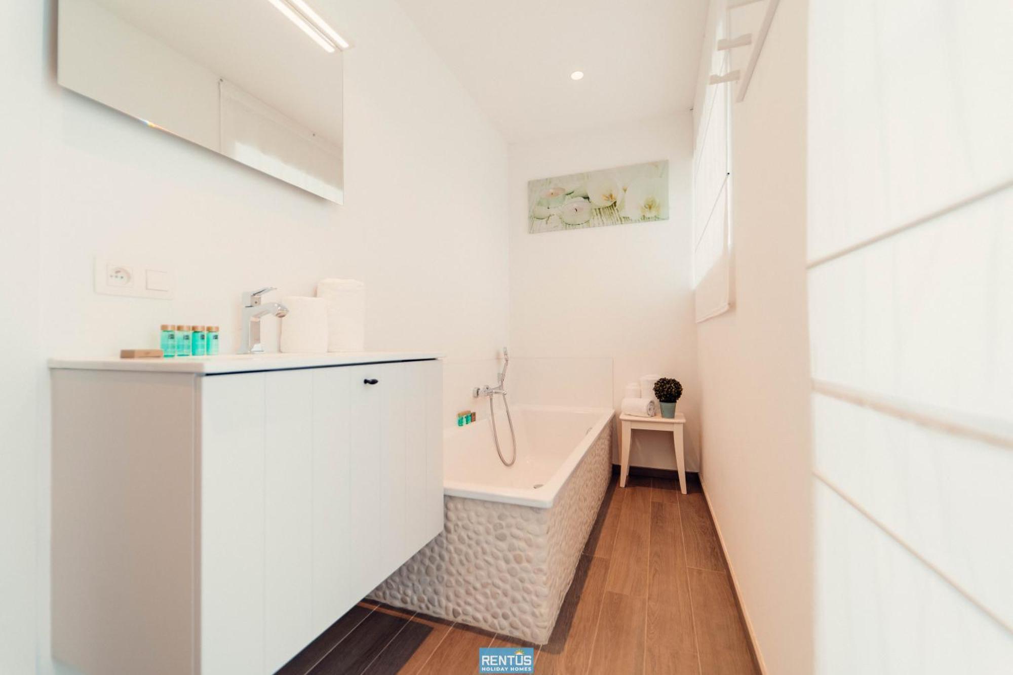 Villa Promenade - Luxuriously Apartment For 8 People ニーウポールト エクステリア 写真